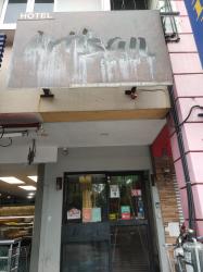 16776442103244524613547222479185 - raglan zul.jpg